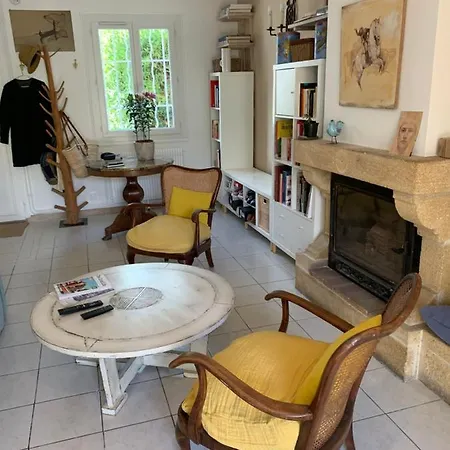 L'estanque L'etang Des Parking Climatisation Dom wakacyjny