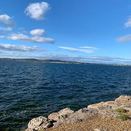 L'estanque L'etang Des Parking Climatisation * Sète