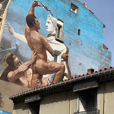 L'estanque L'étang Des Parking Climatisation *